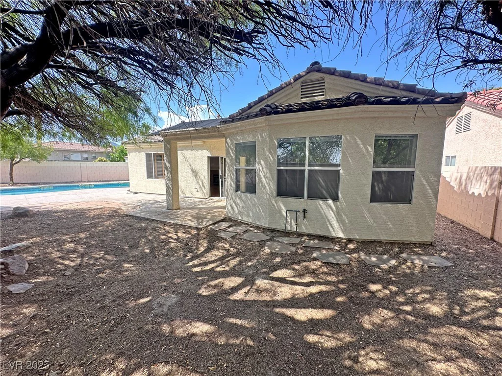 316 Lingering, Henderson, NV 89012