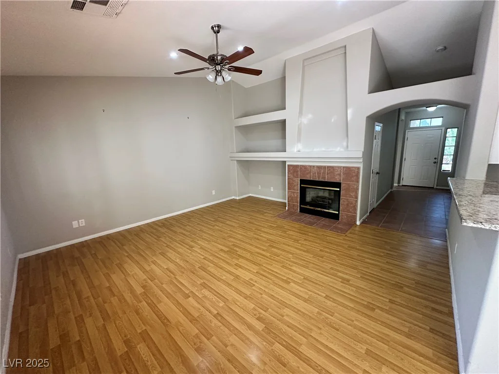 316 Lingering, Henderson, NV 89012