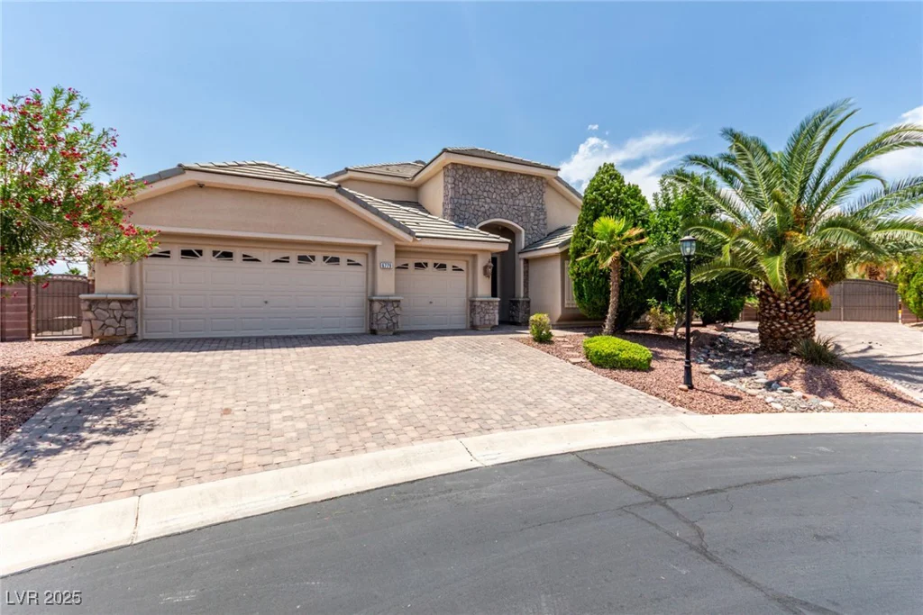 6779 Rainstorm Ridge, Las Vegas, NV 89131