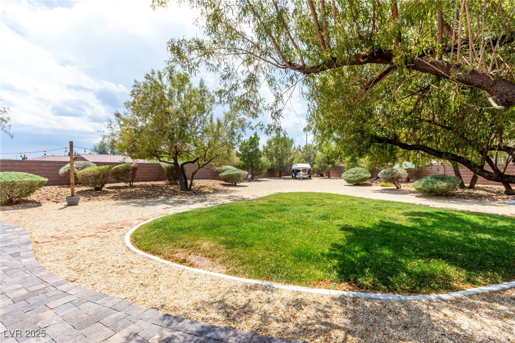 6779 Rainstorm Ridge, Las Vegas, NV 89131