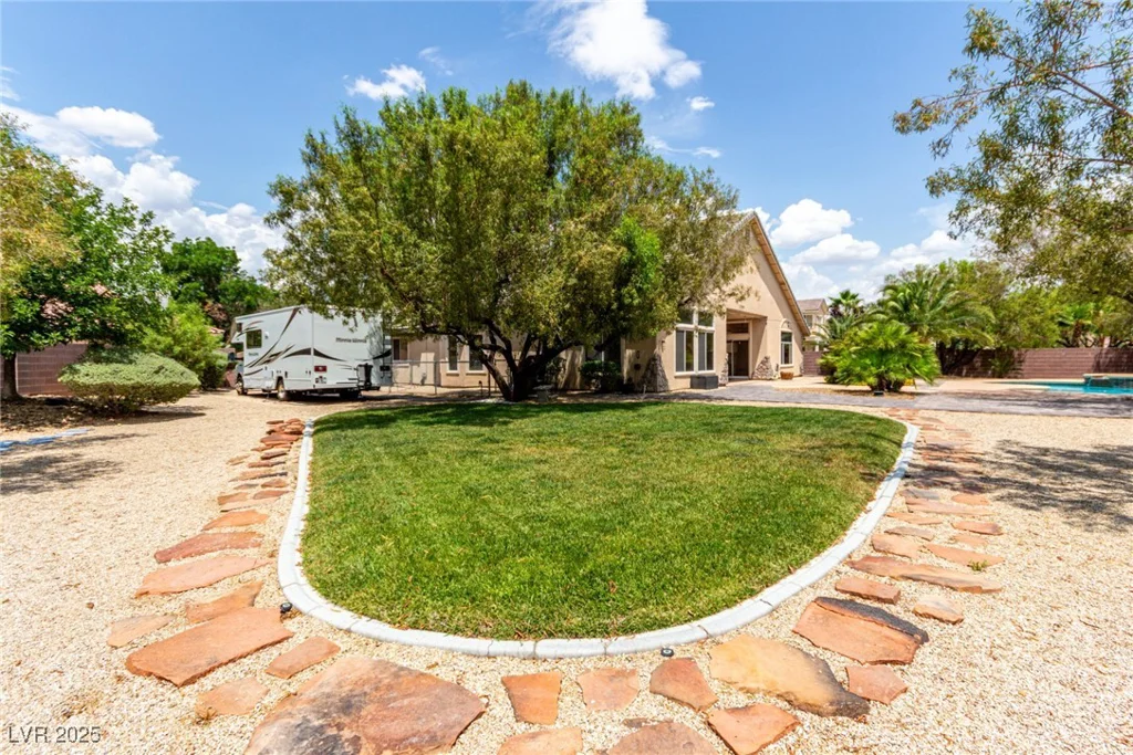 6779 Rainstorm Ridge, Las Vegas, NV 89131