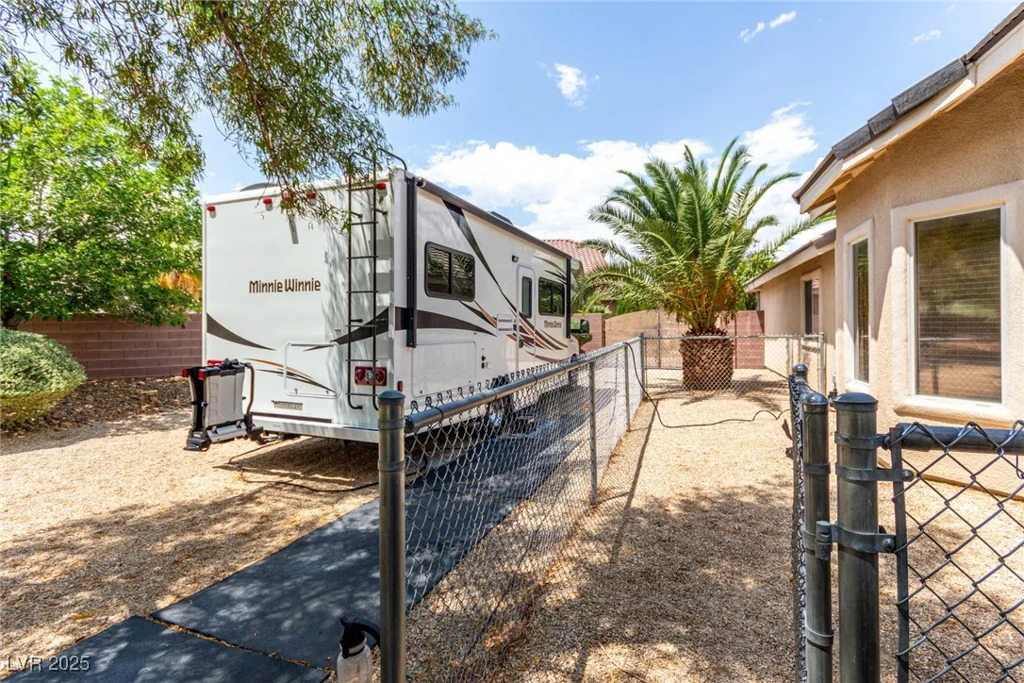 6779 Rainstorm Ridge, Las Vegas, NV 89131