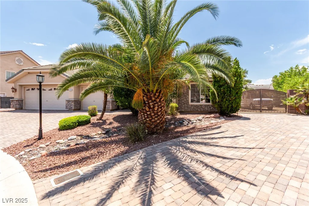 6779 Rainstorm Ridge, Las Vegas, NV 89131