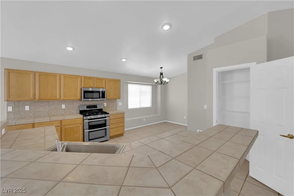 3228 Jumping Hills, Henderson, NV 89052