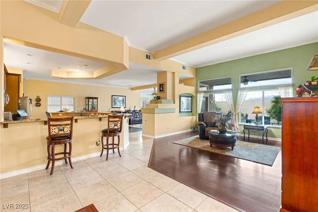 5940 Vizzi, Las Vegas, NV 89131