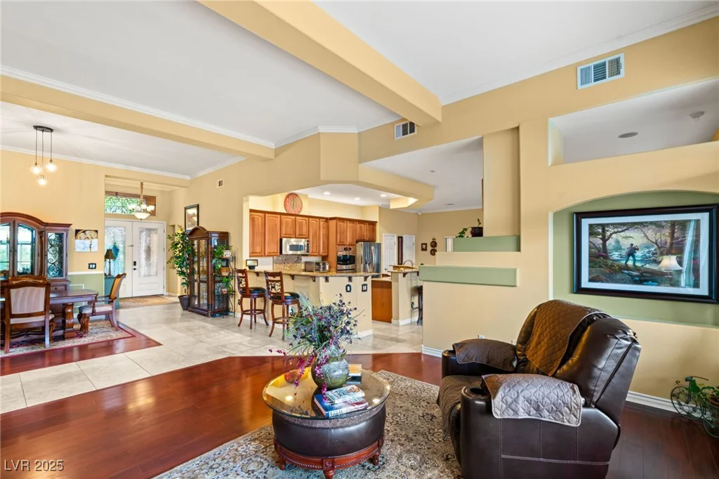 5940 Vizzi, Las Vegas, NV 89131