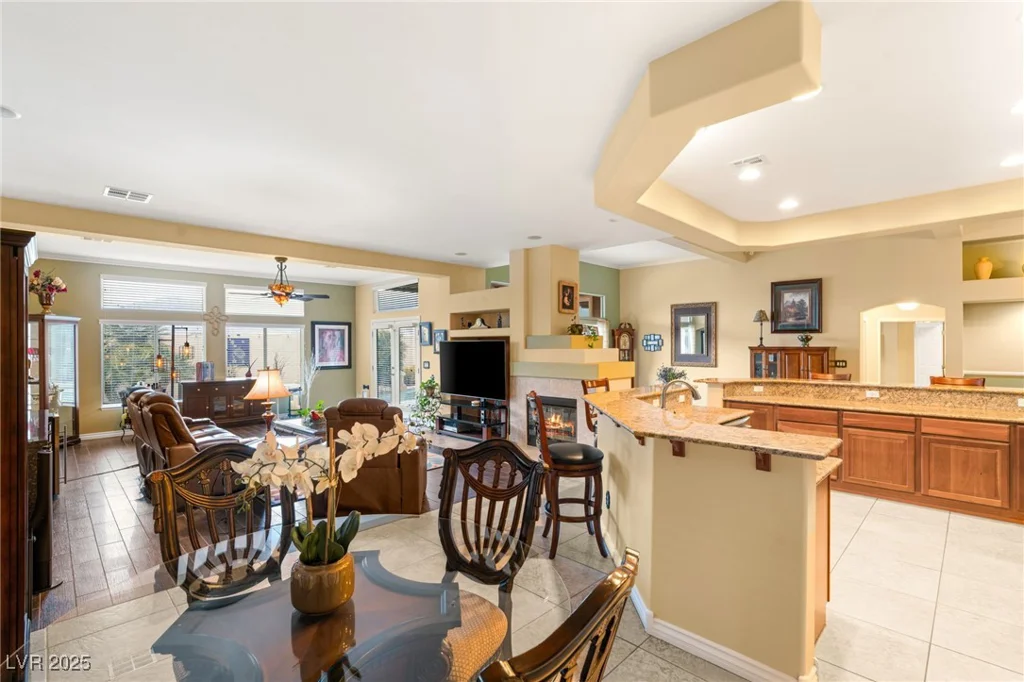 5940 Vizzi, Las Vegas, NV 89131