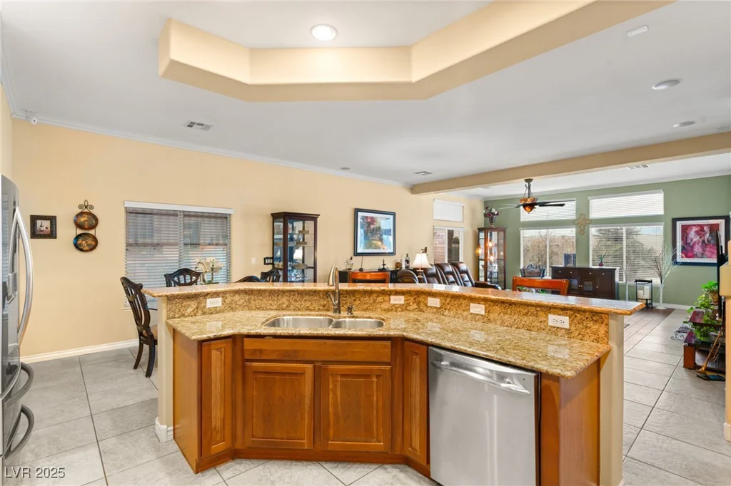 5940 Vizzi, Las Vegas, NV 89131
