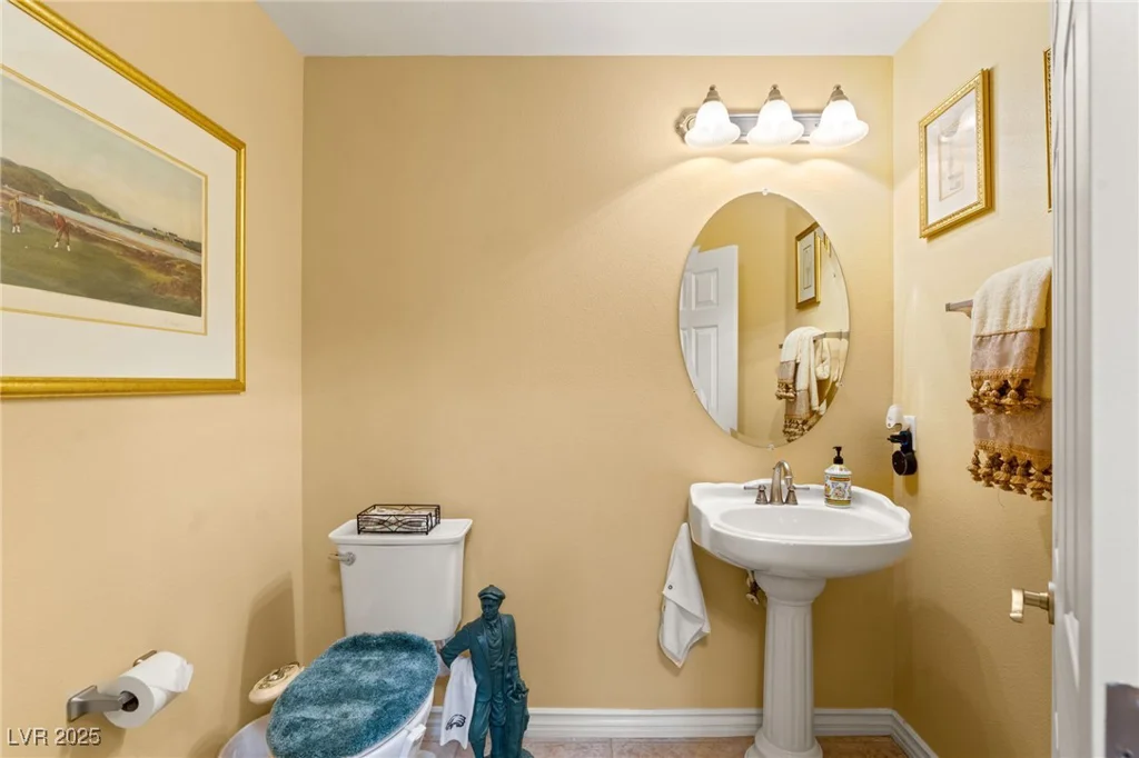5940 Vizzi, Las Vegas, NV 89131