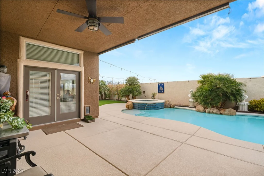 5940 Vizzi, Las Vegas, NV 89131