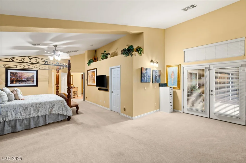 5940 Vizzi, Las Vegas, NV 89131