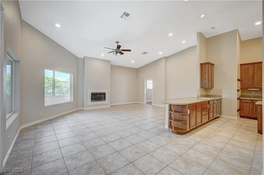 9025 Tenaya, Las Vegas, NV 89113