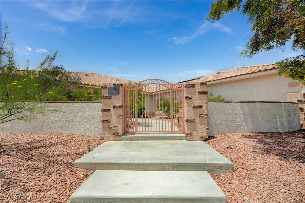 9025 Tenaya, Las Vegas, NV 89113
