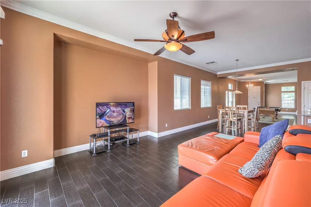 5528 Stone Lagoon, North Las Vegas, NV 89031