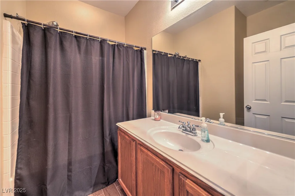 5528 Stone Lagoon, North Las Vegas, NV 89031