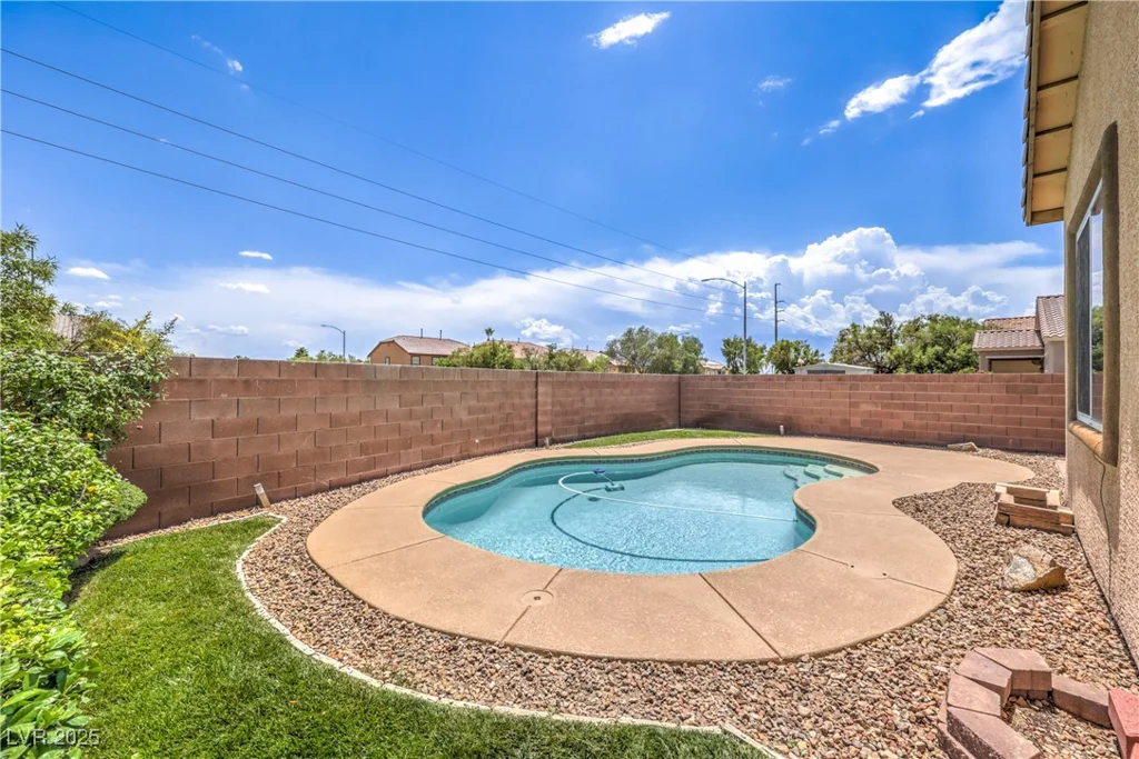 5528 Stone Lagoon, North Las Vegas, NV 89031