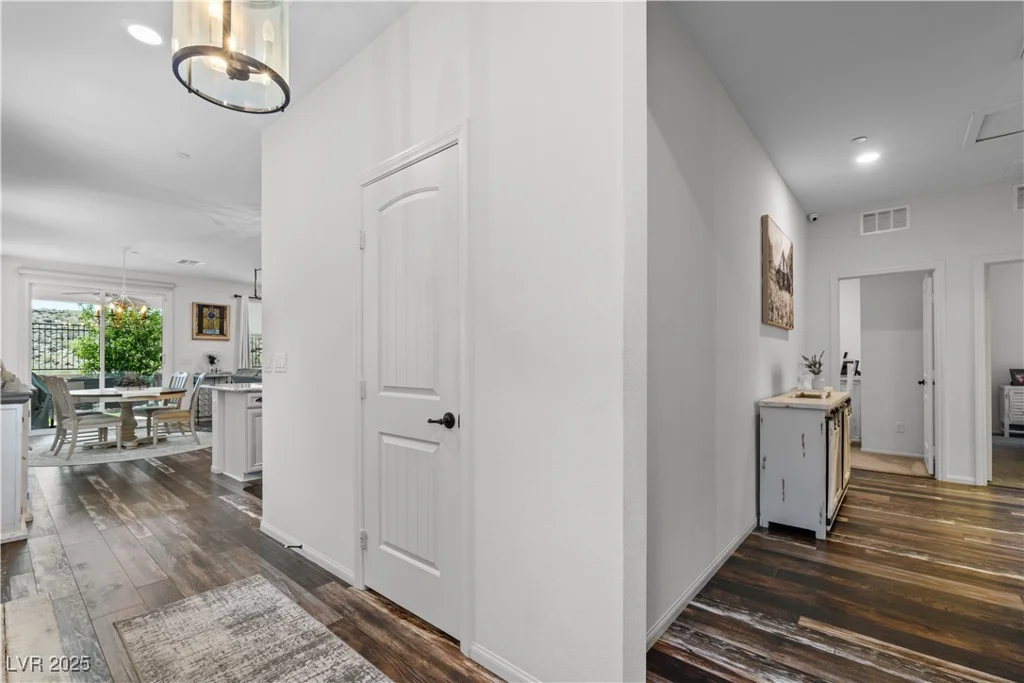 2207 Valdina, Henderson, NV 89044