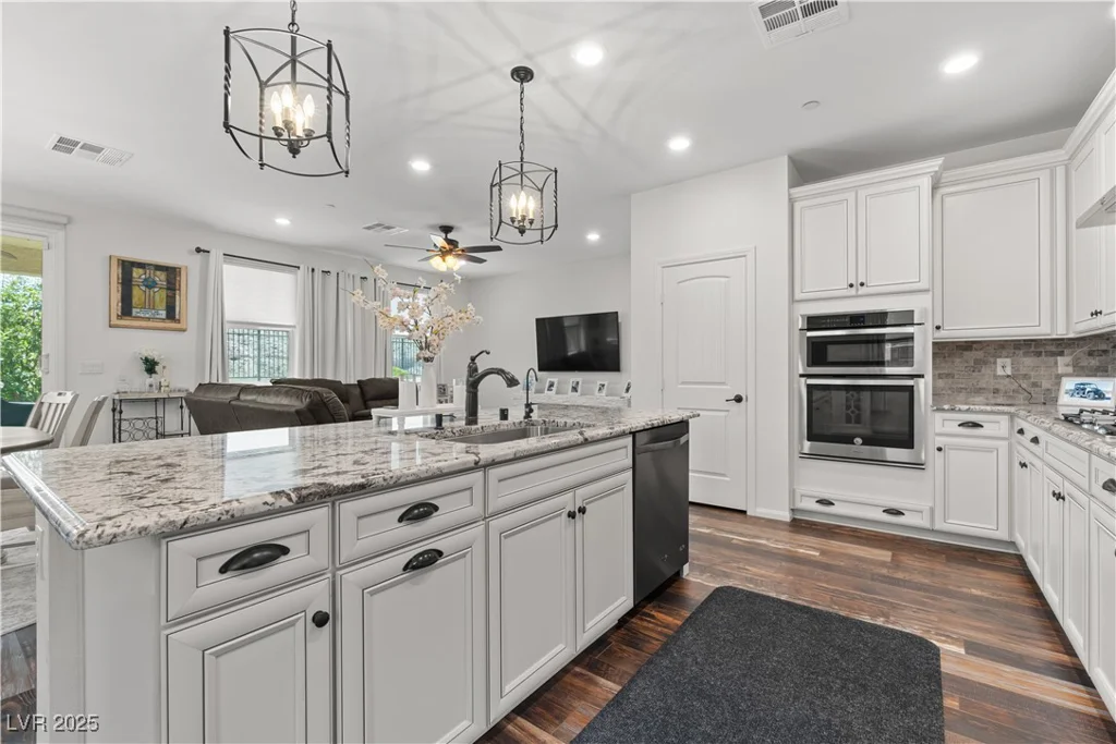 2207 Valdina, Henderson, NV 89044