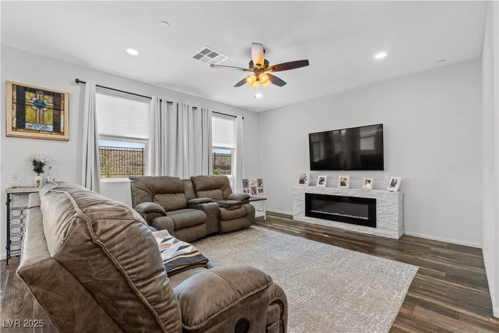 2207 Valdina, Henderson, NV 89044