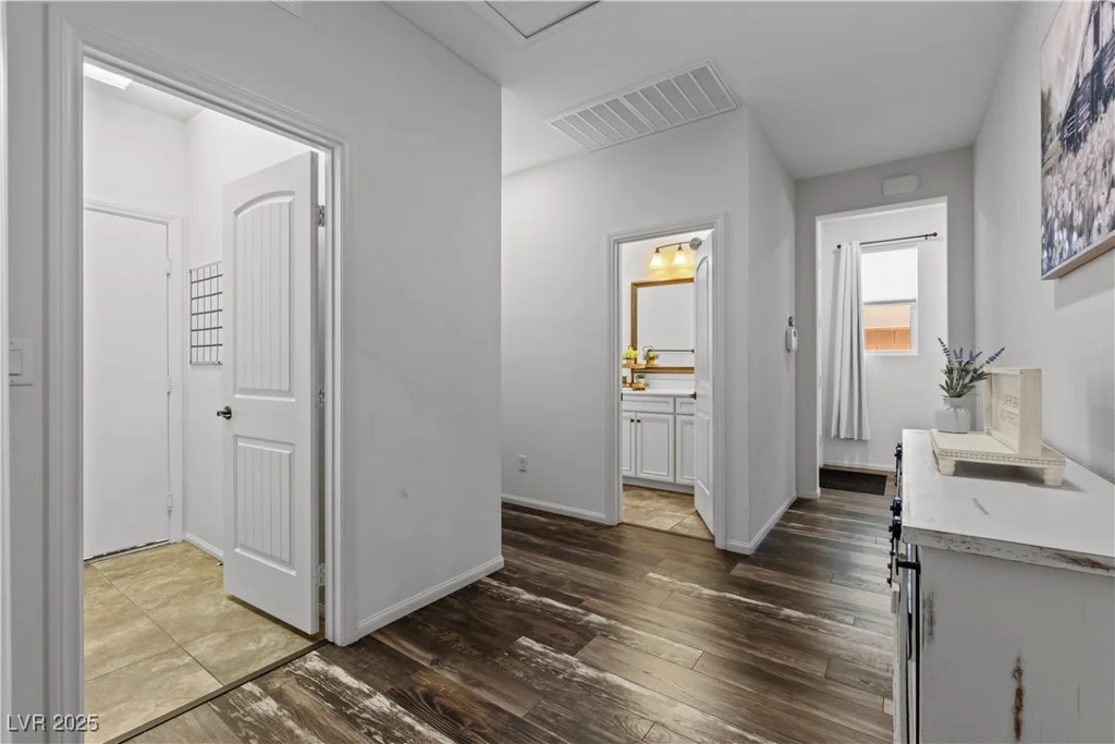 2207 Valdina, Henderson, NV 89044