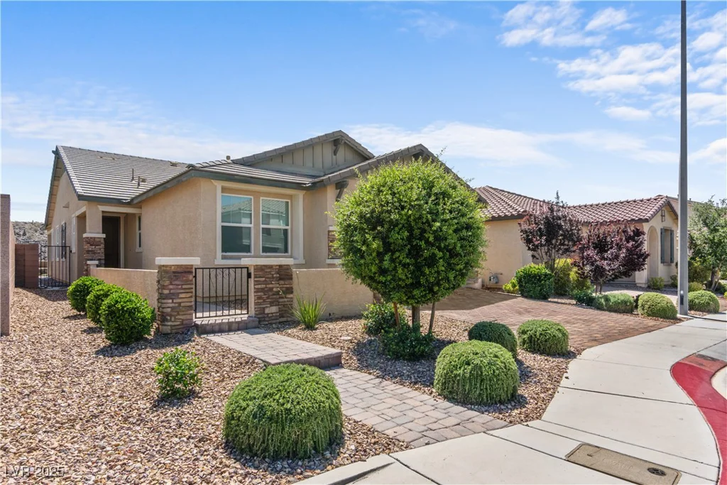 2207 Valdina, Henderson, NV 89044