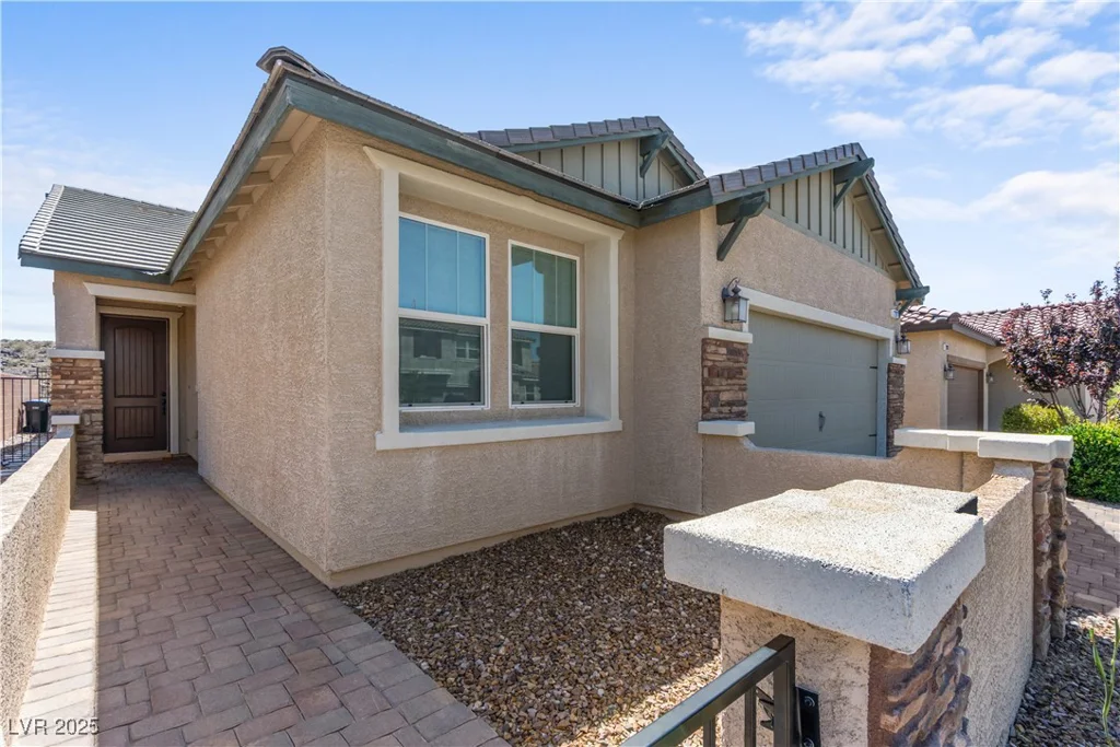 2207 Valdina, Henderson, NV 89044