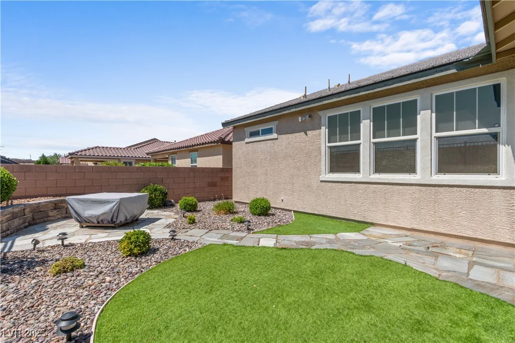 2207 Valdina, Henderson, NV 89044