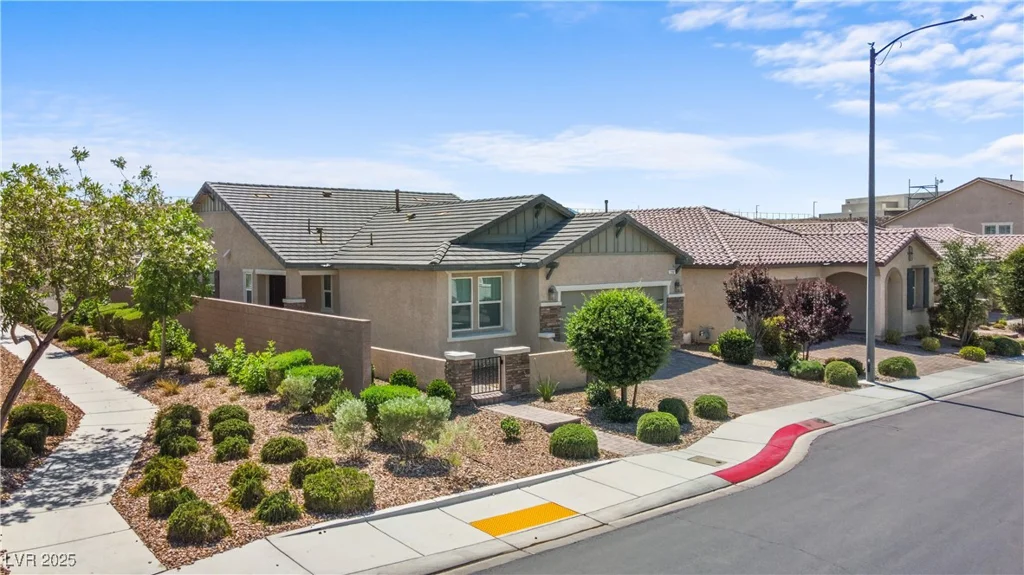 2207 Valdina, Henderson, NV 89044