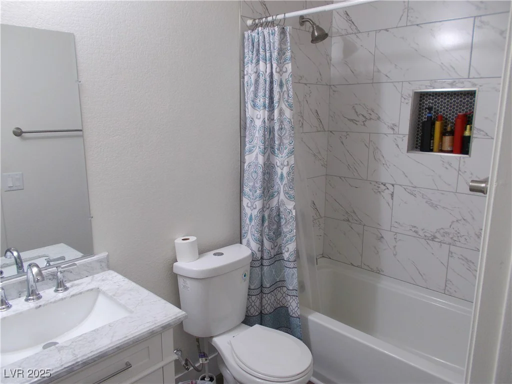 2211 Chipplegate, North Las Vegas, NV 89032