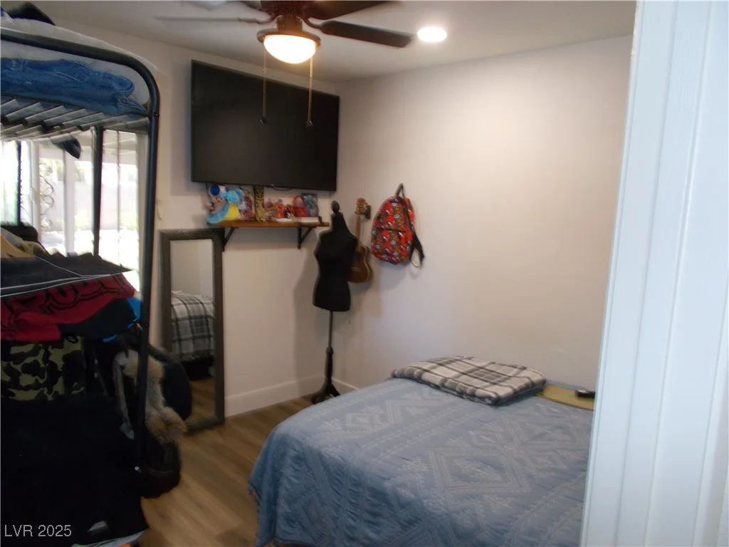 2211 Chipplegate, North Las Vegas, NV 89032