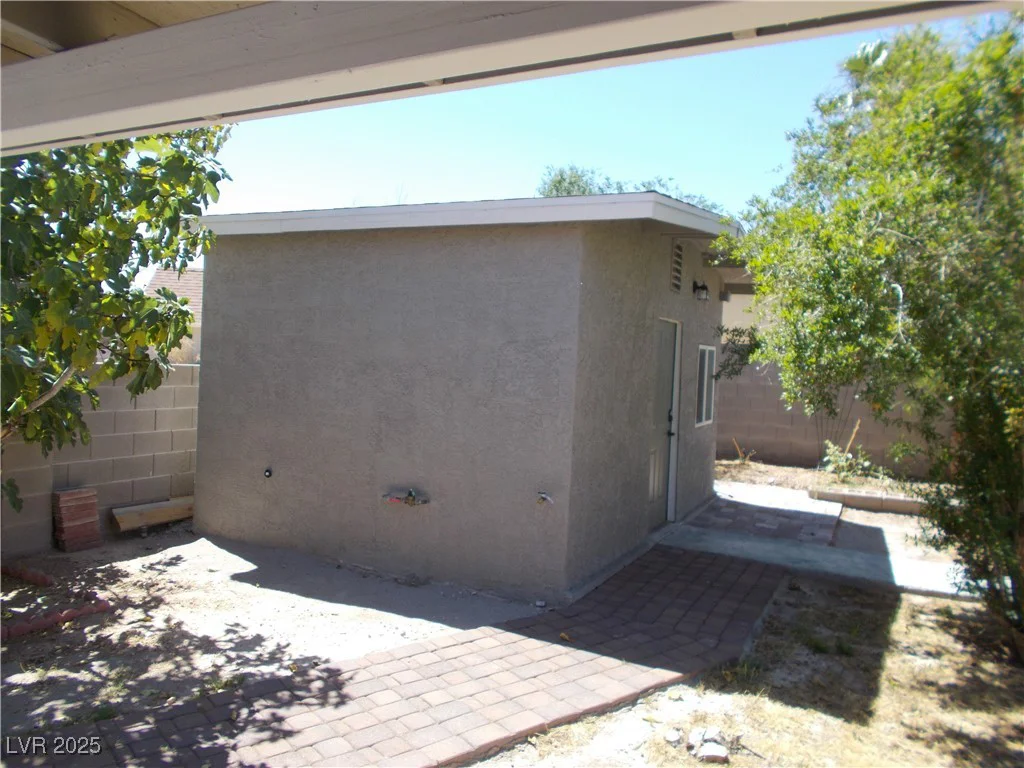 2211 Chipplegate, North Las Vegas, NV 89032