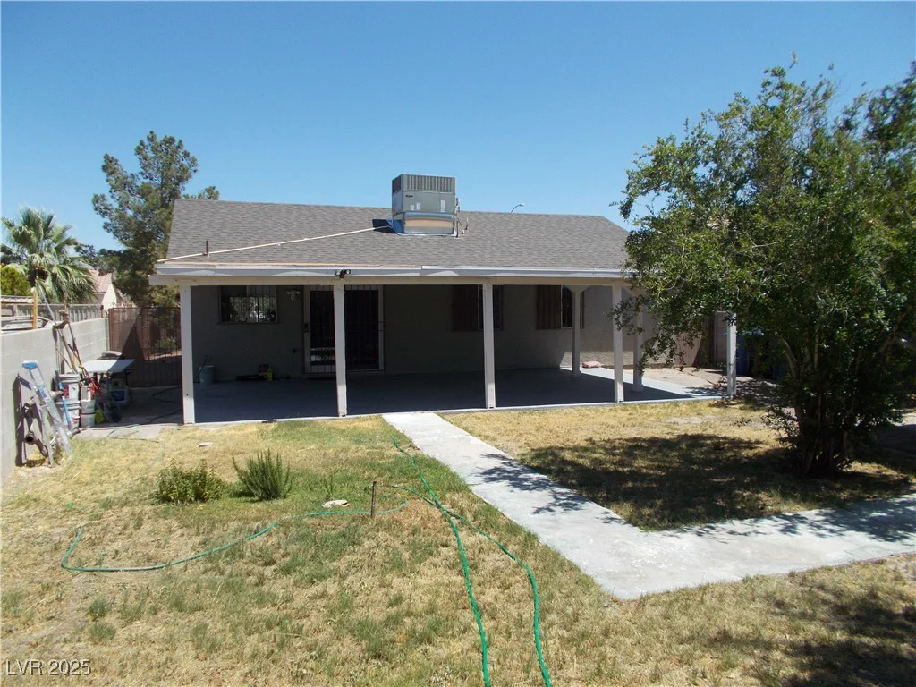 2211 Chipplegate, North Las Vegas, NV 89032