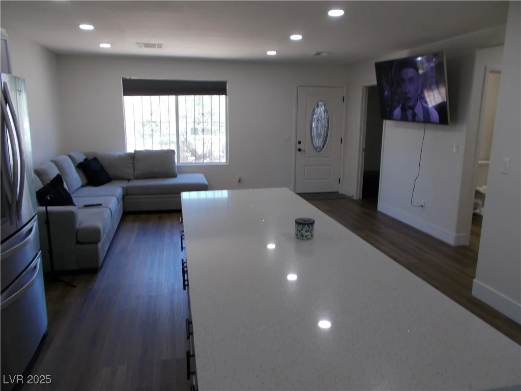 2211 Chipplegate, North Las Vegas, NV 89032