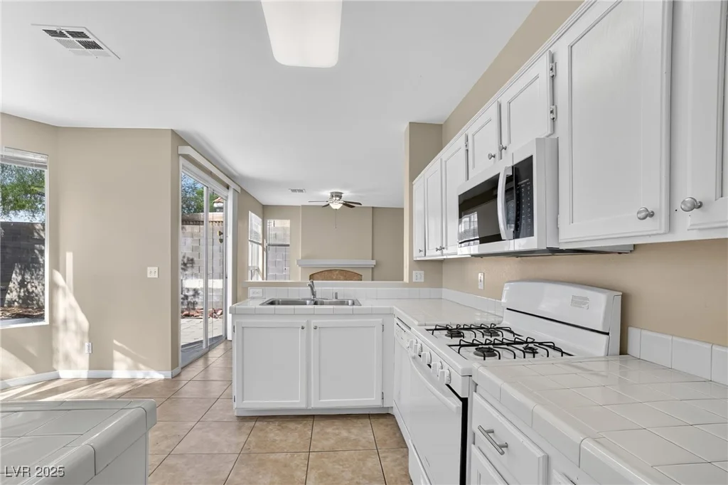 9709 Port Orange, Las Vegas, NV 89134