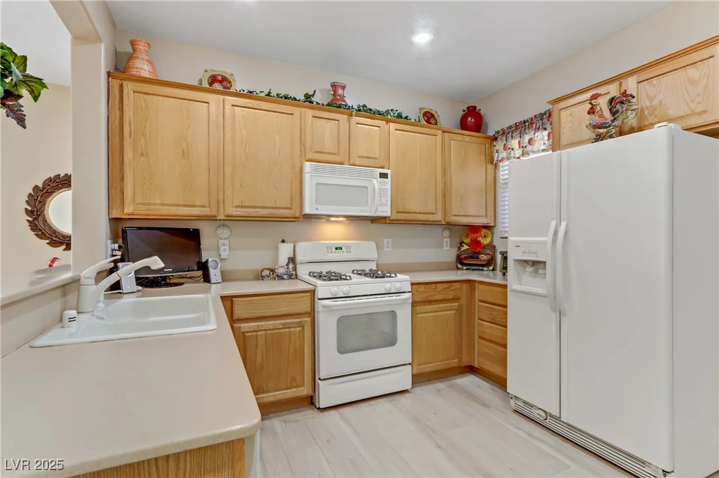 2537 Nashira, Henderson, NV 89044