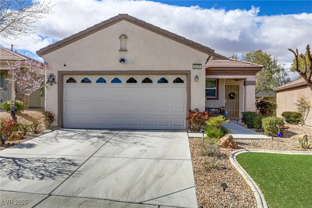 2537 Nashira, Henderson, NV 89044
