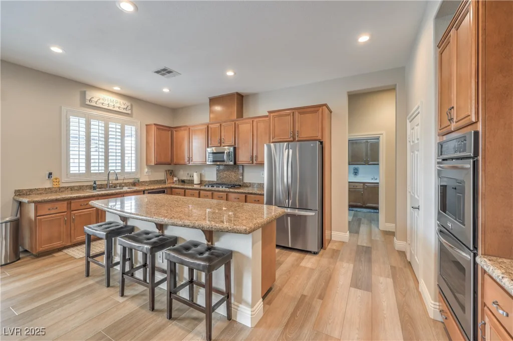 8216 Tursi Lodge, Las Vegas, NV 89131
