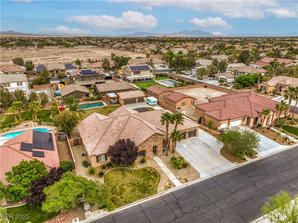 8216 Tursi Lodge, Las Vegas, NV 89131