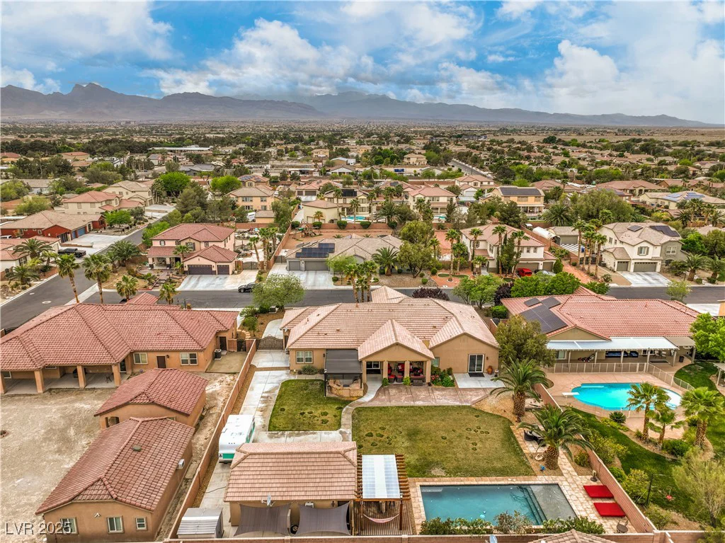 8216 Tursi Lodge, Las Vegas, NV 89131