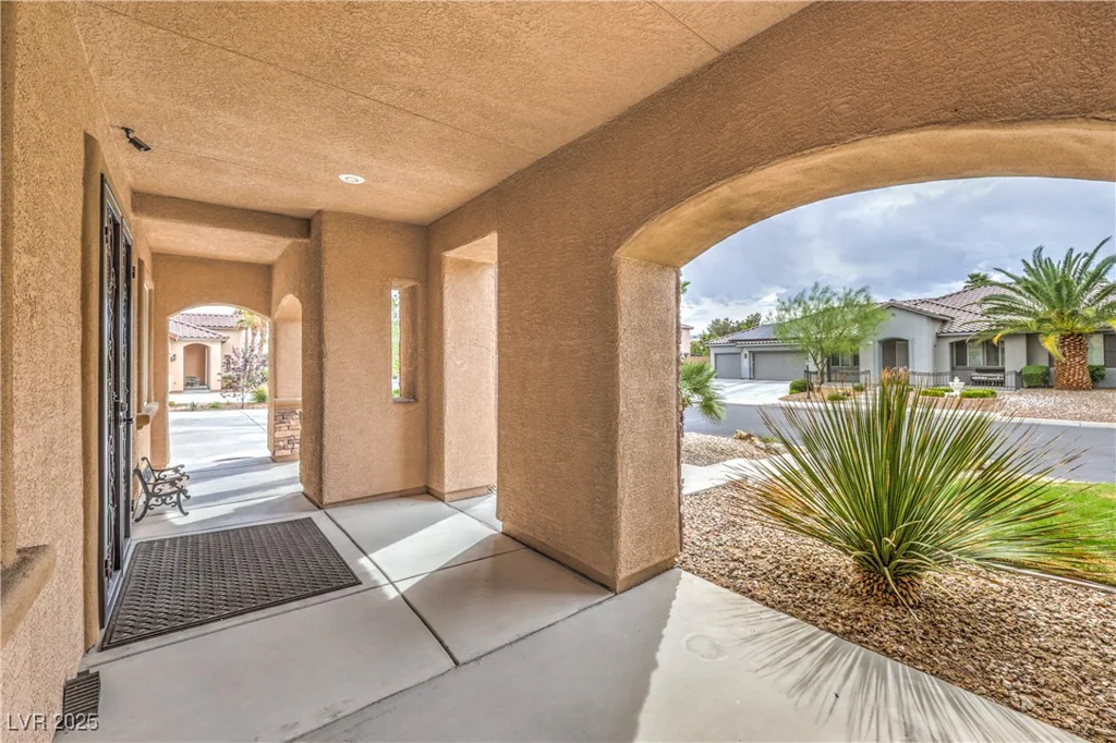 8216 Tursi Lodge, Las Vegas, NV 89131