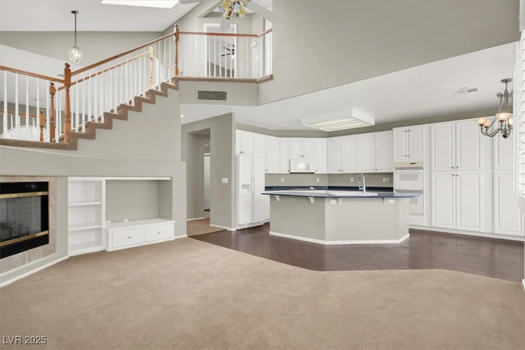8612 Chiquita, Las Vegas, NV 89128
