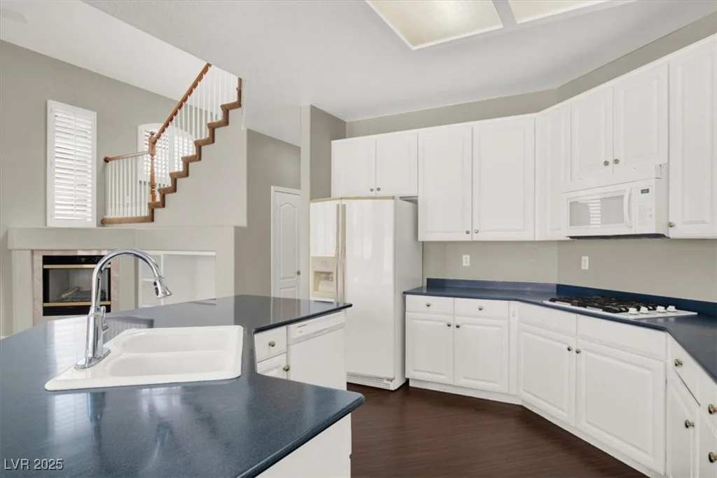 8612 Chiquita, Las Vegas, NV 89128