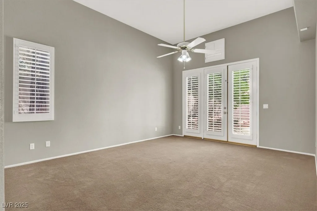 8612 Chiquita, Las Vegas, NV 89128