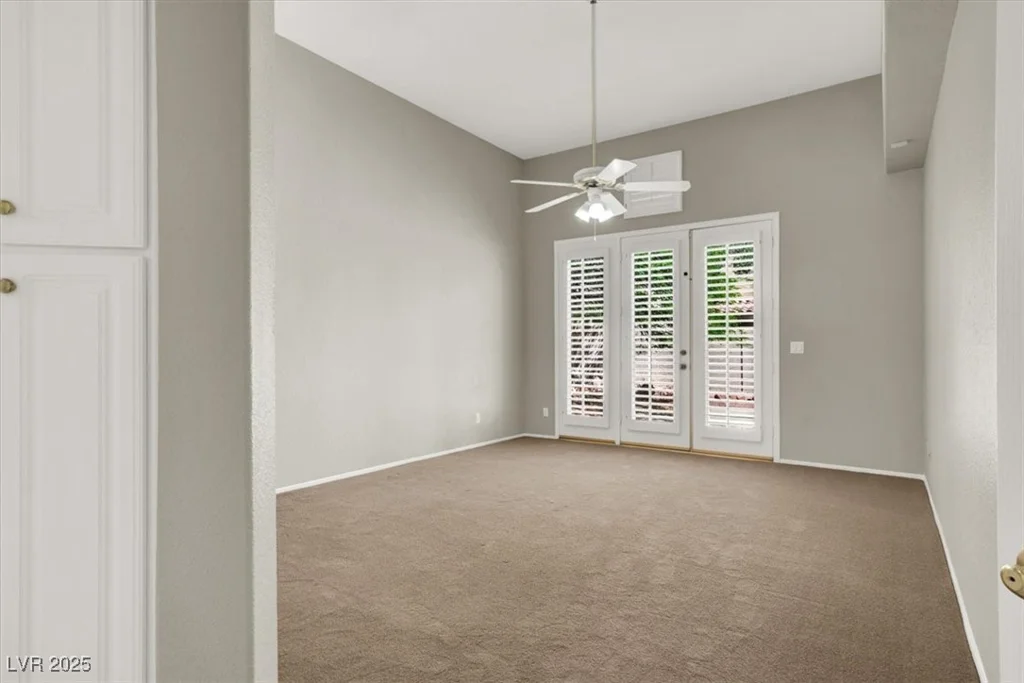 8612 Chiquita, Las Vegas, NV 89128