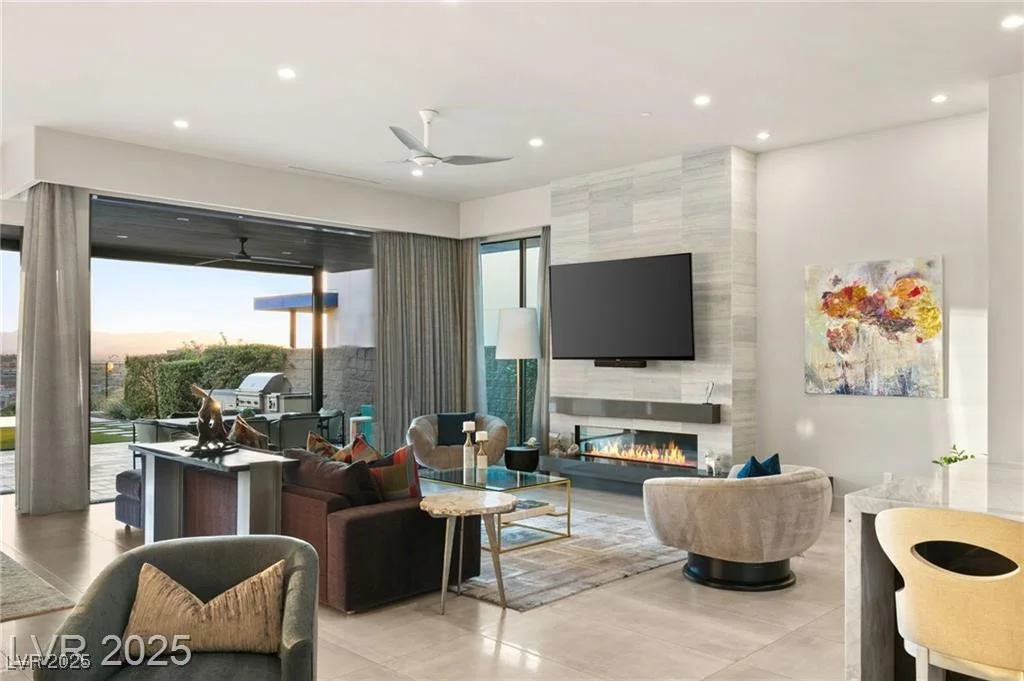 515 Serenity Point, Henderson, NV 89012