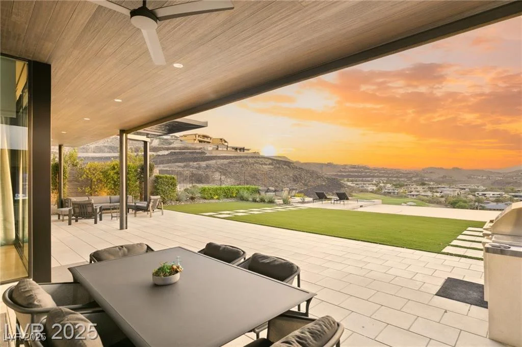 515 Serenity Point, Henderson, NV 89012