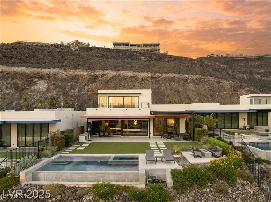 515 Serenity Point, Henderson, NV 89012