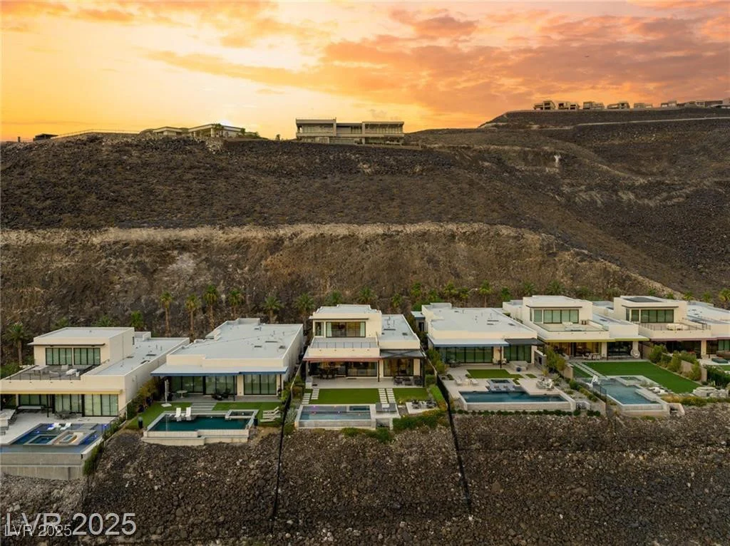 515 Serenity Point, Henderson, NV 89012
