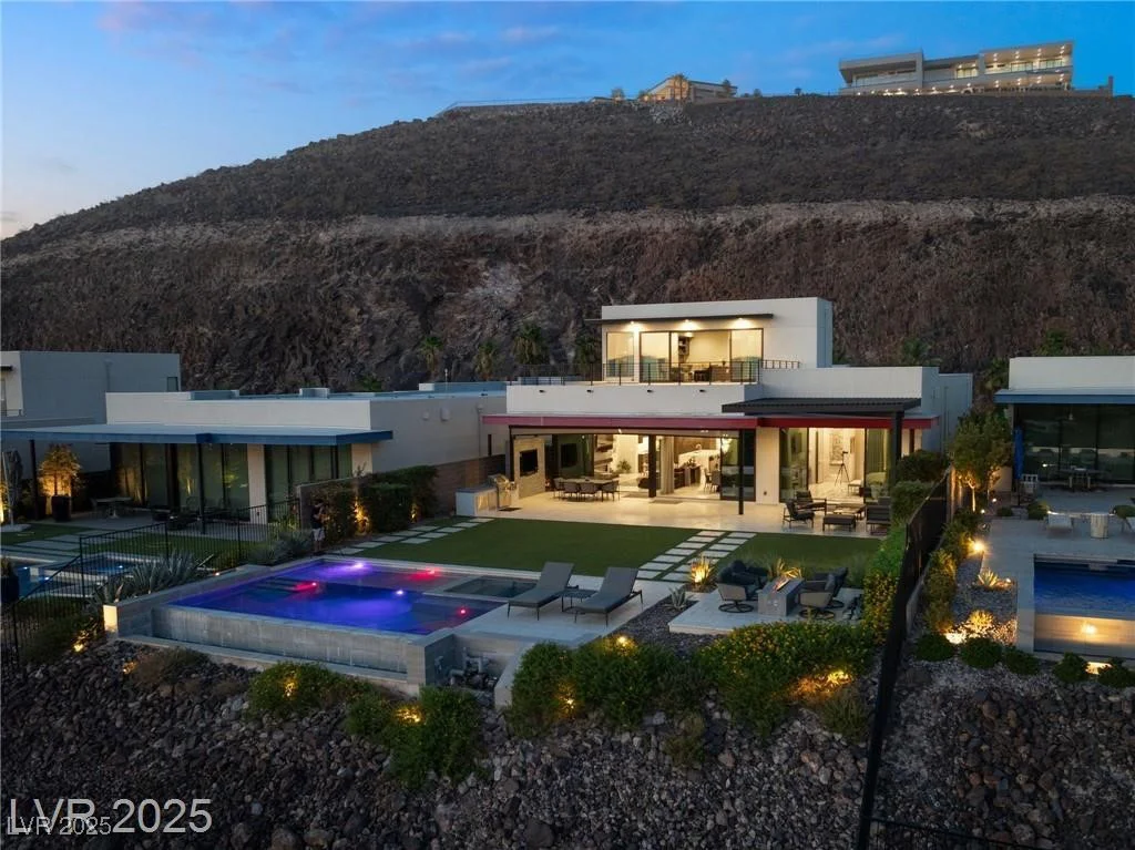 515 Serenity Point, Henderson, NV 89012