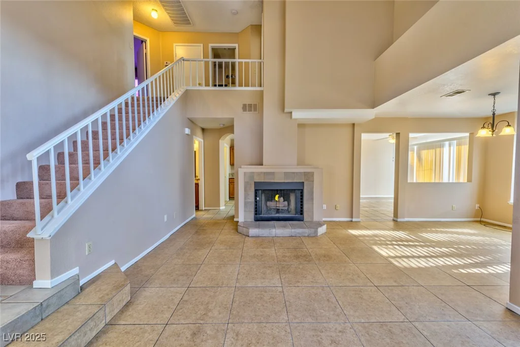 8231 Burnt Sienna, Las Vegas, NV 89123